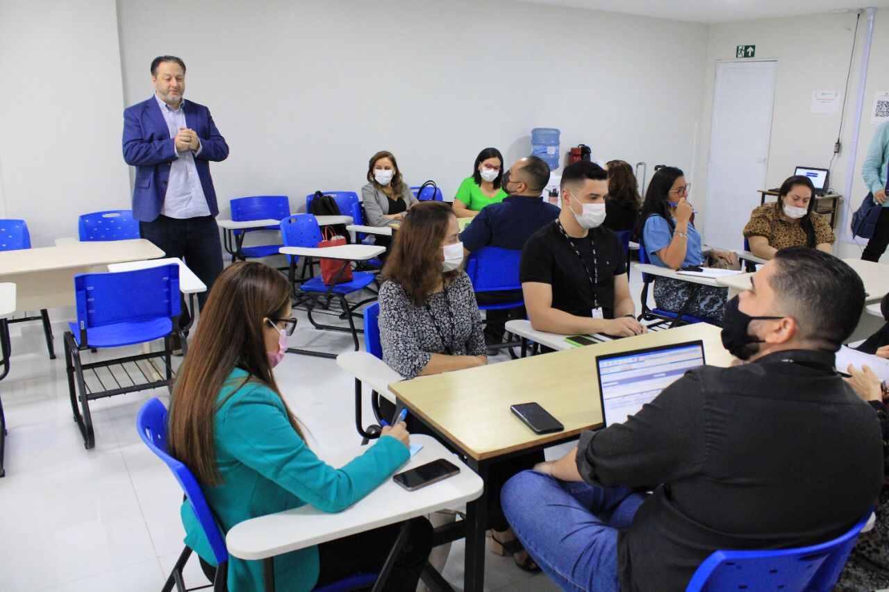 Participantes do curso de Gestão de Projetos e Gestão Inovadora da EJAP, realizado no Edifício FECOMERCIO, localizado na Av. Procópio Rola.